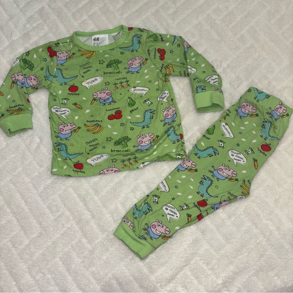 🐰 Peppa Pig Green Baby Pajama Set